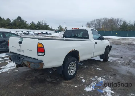 2002 Toyota Tundra z USA, uszkodzony, nr VIN 5TBJN32182S276321